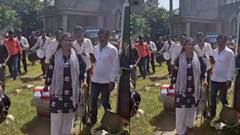 Baraat For daughter divorce |అత్తింట్లో బిడ్డకు వేధింపులు..పుట్టింటికి స్వాగతం పలికిన తండ్రి | ABP