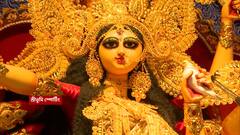Durga Puja 2023 : একডালিয়া থেকে টালা, এক নজরে কলকাতার প্রসিদ্ধ পাঁচ পুজোর ছবি