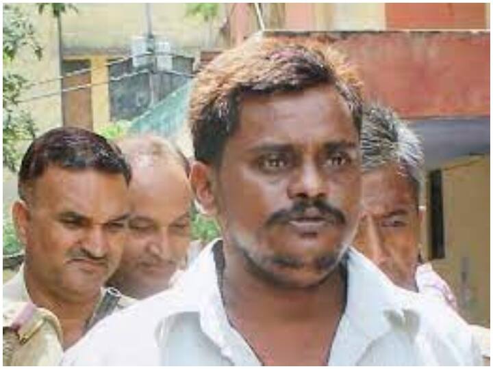 निठारी कांड के 'राक्षसों' को थी ये बीमारी, जिसमें लाश के साथ संबंध बनाने की आदत पड़ जाती है! Nithari Kand Story Know about necrophilia Disease in which man eats dead bodies in 2006 Noida serial murders निठारी कांड के 'राक्षसों' को थी ये बीमारी, जिसमें लाश के साथ संबंध बनाने की आदत पड़ जाती है!