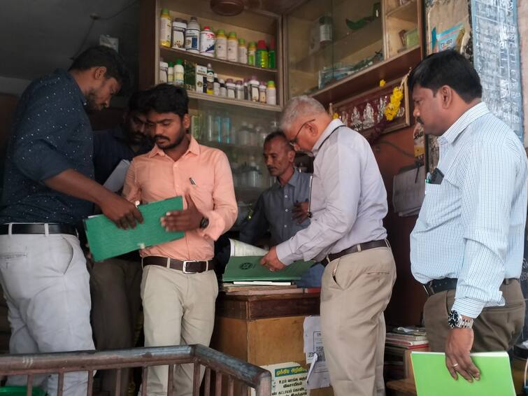 ABP Nadu Impact Substandard Paddy Seeds Selling Harur Agricultural Officers Personally Inspected Shops Dharmapuri District News - TNN ABP Nadu Impact: தருமபுரியில் தரம் இல்லாத விதை நெல் விற்பனை; கடைகளில் வேளாண் அலுவலர்கள் நேரில் ஆய்வு