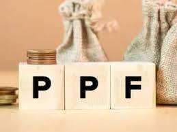 PPF নিয়ম অনুযায়ী যদি একজন ব্যক্তি 20 বছর বয়সে একটি PPF অ্যাকাউন্ট খোলেন, তাহলে তার অ্যাকাউন্টের ম্যাচুরিটি 35 বছর বয়সে পূর্ণ হবে। কিন্তু যদি তিনি মেয়াদপূর্তির পরেও এই অ্যাকাউন্টে বিনিয়োগ চালিয়ে যেতে চান, তাহলে তিনি তা করতে পারেন।