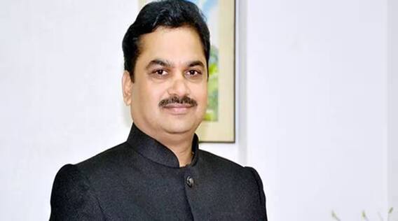 Ahmednagar : अहमदनगरच्या नामांतराची घोषणा झाली, आता लोकसभेपूर्वी निर्णय होण्याची आशा: राम शिंदे Ahmednagar : अहमदनगरच्या नामांतराची घोषणा झाली, आता लोकसभेपूर्वी निर्णय होण्याची आशा: राम शिंदे