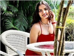 రెడ్ డ్రెస్ లో మైమరపిస్తోన్న సిరి - ఫోటోలు వైరల్!