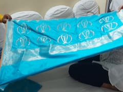 IN Pics: विश्व कप जीतने पर टीम इंडिया के खिलाड़ियों की पत्नियों को मिलेगी बनारसी साड़ी, देखें तस्वीर