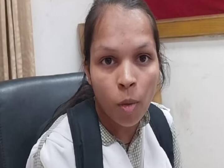 Rajasthan kota Sensitive initiative District Collector get biometrics of imprisoned father sent to jail ann Rajasthan: बेटी की शिक्षा ना रूके इसलिए जेल में ई-मित्र भेजकर बंदी पिता से जिला कलेक्टर ने कराया यह काम, छात्रा ने जताया आभार