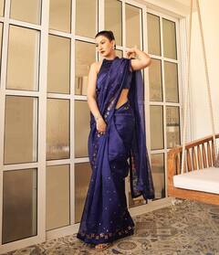 Gauahar Khan Traditional Look: बेटे की डिलीवरी के 4 महीने बाद गजब फिट हुईं गौहर खान, साड़ी में फ्लॉन्ट की पतली कमर