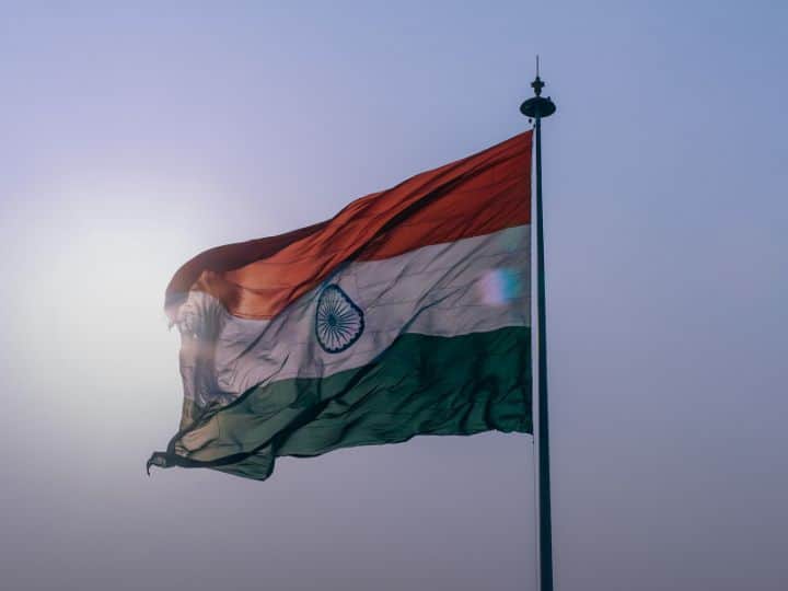 do you know about the tallest flag of India Is visible in Pakistan भारत के सबसे ऊंचे तिरंगे के बारे में कितना जानते हैं? पाकिस्तान में देता है दिखाई