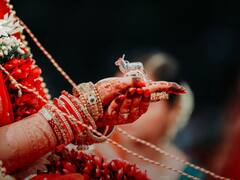 भारत के इस जगह पर लोग अग्नि को नहीं पानी को साक्षी मानकर लेते हैं शादी के फेरे, जानें वजह