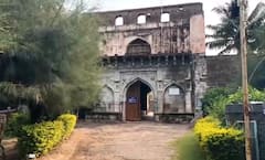 कोट्यवधी जिजाऊ भक्तांच श्रद्धास्थान असलेले जिजाऊ जन्मस्थळाची दूरवस्था, वीस दिवसांपासून अंधारात; जिजाऊ भक्तांमध्ये रोष