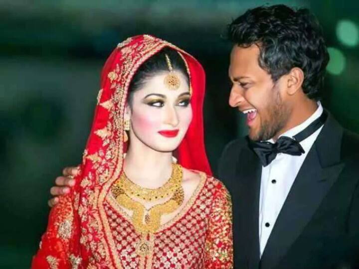 शाकिब और उम्मी की पहली मुलाकात भी काफी खास रही थी. इन दोनों की पहली मुलाकात 2010 में हुई थी. उस वक्त शाकिब अल हसन काउंटी क्रिकेट खेलने के लिए इंग्लैंड गए हुए थे, और उम्मी भी अपनी छुट्टियां मनाने के लिए इंग्लैंड गई हुई थी. शाकिब अपने इसी दौरे पर उम्मी से मिले थे और फिर दोनों ने एक-दूसरे को डेट करना शुरू किया था.