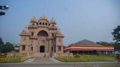 Belur Math: পঞ্চমীতে বেলুড় মঠে প্রস্তুতি, বোধনের আগে সুসজ্জিত দেবীর মণ্ডপ