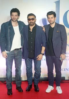 Sunny Deol: ਸੰਨੀ ਦਿਓਲ ਮਨਾ ਰਹੇ 66ਵਾਂ ਜਨਮਦਿਨ, 120 ਕਰੋੜ ਜਾਇਦਾਦ ਦੇ ਮਾਲਕ, ਕਾਰ ਕਲੈਕਸ਼ਨ 'ਚ ਸ਼ਾਮਲ ਕਰੋੜਾਂ ਦੀਆਂ ਗੱਡੀਆਂ