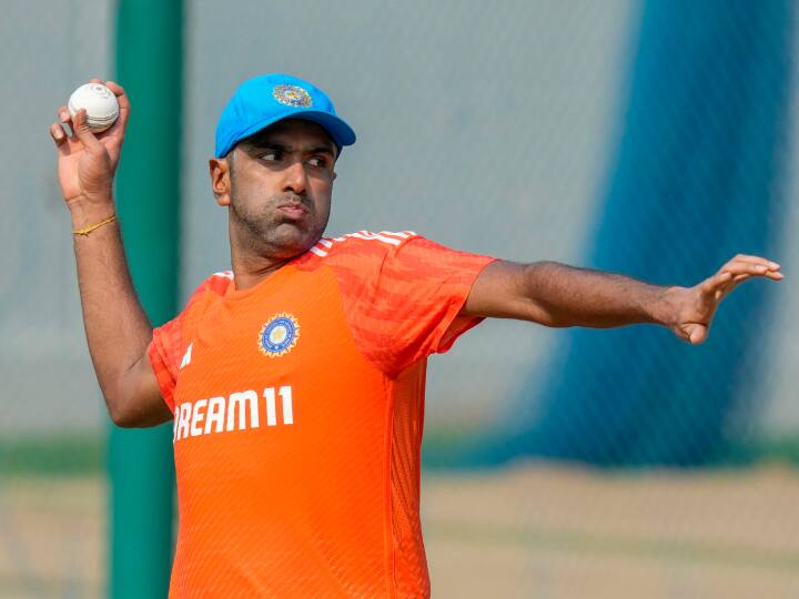 रोहित शर्मा से प्लेइंग-11 चुनने में हुई बड़ी गलती? स्पिनर्स वाली पिच पर आर अश्विन को नहीं दिया