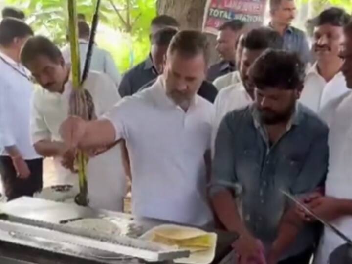 WATCH Rahul Gandhi Makes Dosas At Roadside Eatery In Telangana Jagtial Congress BRS BJP Telangana Election 2023 Amid Telagana Campaign, Rahul Gandhi Tries His Hands At Dosa-Making In Jagtial — WATCH