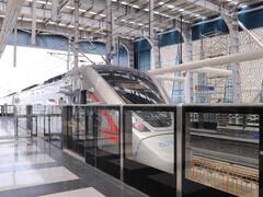 जिस नमो भारत रेल का पीएम ने किया उद्घाटन, महिलाओं के हाथ में है उस RAPIDX की कमान, जानें आपरेशेन अधिकारी ने...