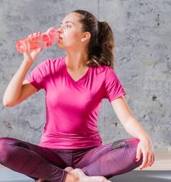 Health News: ਇਹ ਚੀਜ਼ਾਂ ਖਾਣ ਦੇ ਤੁਰੰਤ ਬਾਅਦ ਗਲਤੀ ਨਾਲ ਵੀ ਪਾਣੀ ਨਾ ਪੀਓ...ਨਹੀਂ ਤਾਂ ਸਰੀਰ ਨੂੰ ਹੋ ਸਕਦਾ ਵੱਡਾ ਨੁਕਸਾਨ