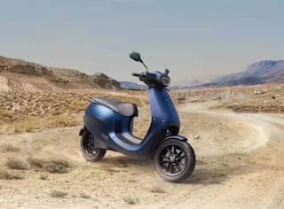 Discount on Electric Scooters: यंदाच्या सणांना 'या' इलेक्ट्रिक स्कूटर्सवर मिळतोय खास डिस्काऊंट; तुम्हीही करू शकता मोठी बचत