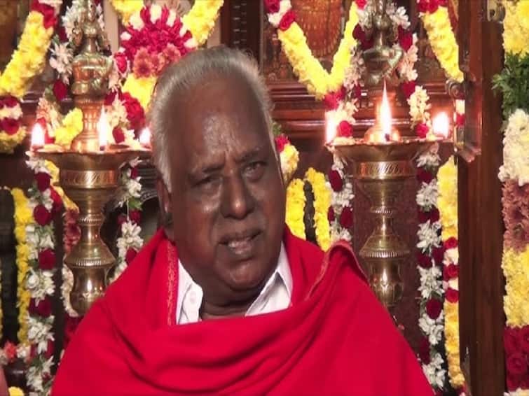 melmaruvathur bangaru adikalar passed away know his life history Melmaruvathur Bangaru Adigalar: மாதவிடாய் காலத்திலும் பூஜை.. அனைத்து சாதியினரும் அர்ச்சகர்.. ஆன்மீகத்தில் புரட்சி-  யார் இந்த பங்காரு அடிகளார்?