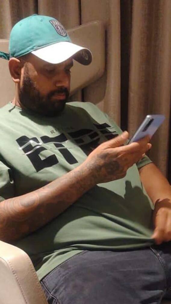 ललित पाटीलची कमाई किती?