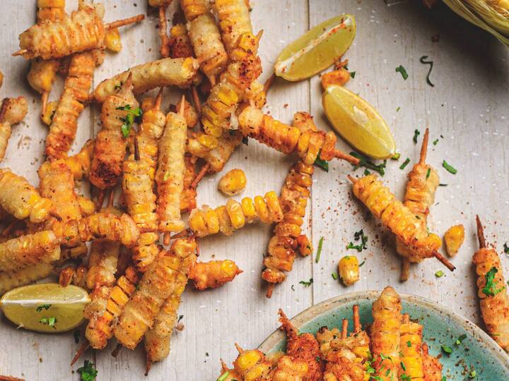 Crispy Sweet Corn Pakora: ஸ்வீட்கார்ன் பக்கோடா ரெசிபி பற்றிய தகவல்களை இங்கே காணலாம்.