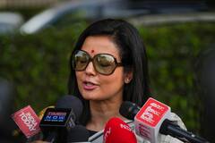 Mahua Moitra : संसदेतील मुलुखमैदानी तोफ, कोण आहेत महुआ मोईत्रा?