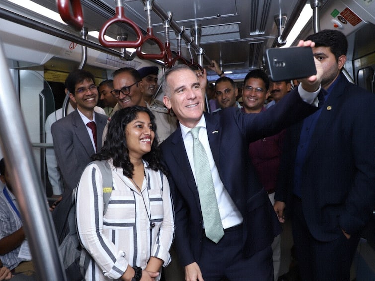 US Ambassador Eric Garcetti Travels In Delhi Metro Viral Video Magenta Line Metro Calls It Best In The World US Ambassador Eric Garcetti Travels In Delhi Metro, Calls It 'Best In The World'