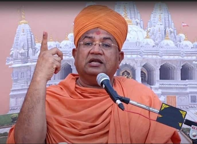 Sant Akshar Prakash Dasji of Bhuj Swaminarayan temple ordered to appear in court Kutch: ગુજરાતના આ સ્વામિનારાયણ સંત પર લાગ્યો જાતીય સતામણીનો આરોપ, કોર્ટમાં હાજર થવાનો આરોપ