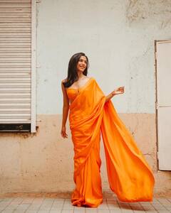 PHOTO: श्रिया पिळगावकरचा खास लूक; पाहा नवं फोटोशूट!