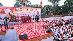 Manoj Jarange at Akluj: एक मराठा, कोट मराठा! अकलूजमध्ये मनोज जरांगेंची विराट सभा; सरकारला एक तासही देणार नाही, जरांगे पुन्हा कडाडले