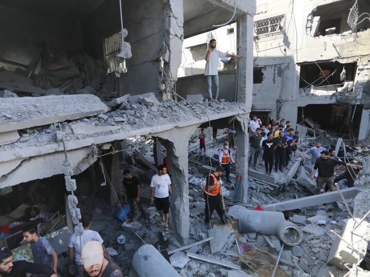 Israel-Hamas War: Scary truth of war, 1873 innocent children of Gaza died in Israeli attack Israel-Hamas War: યુદ્ધનું ડરામણું સત્ય, ઈઝરાયેલના હુમલામાં ગાઝાના 1873 માસૂમ બાળકોના મોત, જુઓ video