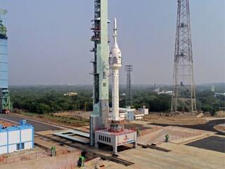 isro`s Gaganyaan Mission first Test postponed at last minute due to bad weather Gaganyaan Mission Test: மழையால் ககன்யான்  திட்டத்தின் முதல் பரிசோதனை நிறுத்திவைப்பு:  தேதி பின்னர் அறிவிக்கப்படும் - இஸ்ரோ