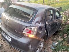 नवादा में भीषण सड़क हादसा, तेज रफ्तार कार ने रिक्शा सवार दो लोगों को रौंदा, मौके पर हुई मौत