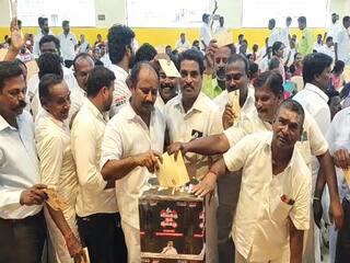 நீட் தேர்வுக்கு எதிராக களம் இறங்கிய திமுக எம்எல்ஏக்கள் -  மயிலாடுதுறையில் இருந்து குடியரசு தலைவருக்கு கடிதம்