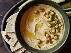 Navratri 2023: व्रत में घर पर बनाएं Singhade के आटे की कढ़ी, यह रही पूरी रेसिपी