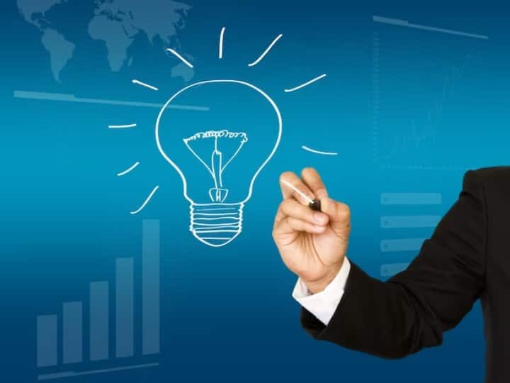 सिर्फ 4 से 5 घंटे काम करके और बहुत कम पैसा लगाकर आप मोटी कमाई कर सकते हैं. दरअसल हम बात कर रहे हैं सूप बनाने के बिजनेस के बारे में. ठंड के मौसम में लोग अक्सर सूप का सेवन करते हैं. ऐसे सूप बनाने का कारोबार आपको अच्छी कमाई करा सकते हैं.