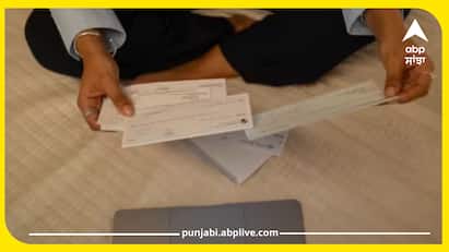 Sign Cheque: ਚੈੱਕ ਤੇ ਸਾਈਨ ਕਰਨ ਵੇਲੇ ਸਾਵਧਾਨ ਰਹਿਣ ਦੀ ਸਲਾਹ ਦਿੱਤੀ ਜਾਂਦੀ ਹੈ। ਛੋਟੀ ਜਿਹੀ ਗਲਤੀ ਕਰਕੇ ਚੈੱਕ ਕਲੀਅਰ ਨਹੀਂ ਹੋ ਸਕਦਾ। ਬੈਂਕ ਰੱਦ ਕਰ ਦਿੰਦਾ ਹੈ। ਕੀ ਤੁਹਾਨੂੰ ਪਤਾ ਹੈ ਪੈਸਿਆਂ ਦੇ ਅਖੀਰ ਵਿੱਚ ONLY ਕਿਉਂ ਲਿਖਿਆ ਜਾਂਦਾ..