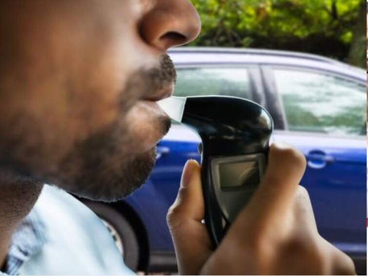 PMPML news PMPML drivers And conductors checked through breathalyser Before Duty in pune Pune PMPML New : आधी काम नंतर शौक; PMPML चालक, कंडक्टरची ब्रेथ ॲनालायझरद्वारे होणार तपासणी