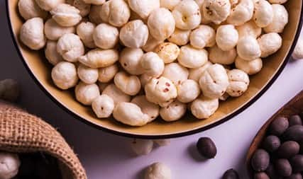 Makhana Benefits: મખાના ખાવાથી થાય છે ગજબના ફાયદાઓ, જાણો તેના વિશે