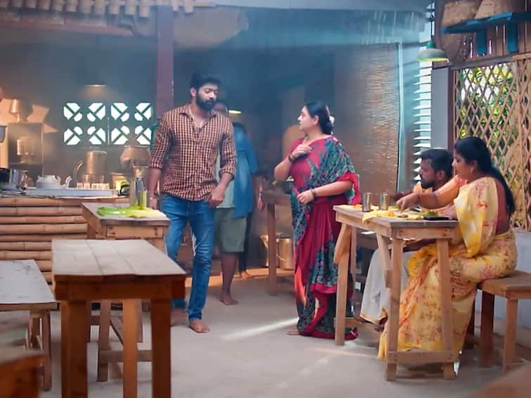 Meenakshi ponnunga serial update today October 21st episode details zee tamil Meenakshi Ponnunga: பஞ்சாயத்தைக் கூட்டிய புஷ்பா.. வெற்றி வைத்த செக்.. மீனாட்சி பொண்ணுங்க இன்று!