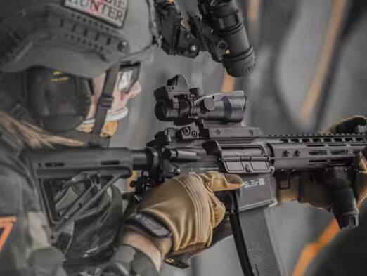 ਤੁਹਾਨੂੰ ਦੱਸ ਦਈਏ ਕਿ ਜਦੋਂ ਭਾਰਤੀ ਜਲ ਸੈਨਾ ਜਾਂ ਸਰਕਾਰ ਨੂੰ ਕਿਸੇ ਵਿਸ਼ੇਸ਼ ਆਪ੍ਰੇਸ਼ਨ ਲਈ ਬਲਾਂ ਦੀ ਲੋੜ ਪੈਂਦੀ ਹੈ, ਉਦੋਂ ਹੀ ਇਨ੍ਹਾਂ ਕਮਾਂਡੋਜ਼ ਨੂੰ ਯਾਦ ਕੀਤਾ ਜਾਂਦਾ ਹੈ।