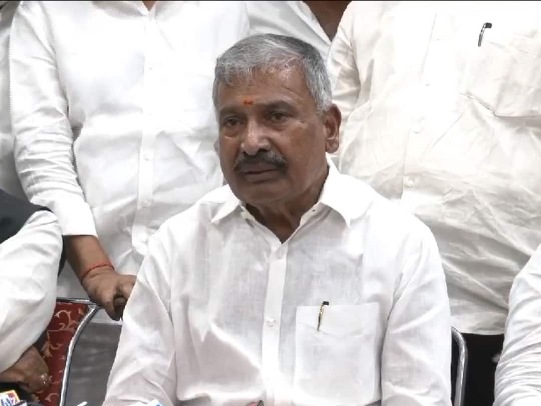 YSRCP Planning To Bus Yatra In 175 Constituencies Says Minister Peddi