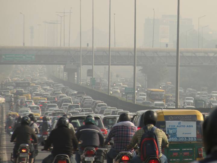 Air Quality Index New Delhi Faridabad Uttar Pradesh Meerut Muzaffarnagar Hapur Noida Ghaziabad Prayagraj Air Quality Index: दिल्ली से UP तक बुरा हाल, ये हैं भारत के सबसे खराब हवा की गुणवत्ता वाले शहर