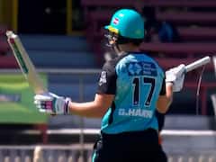 WATCH: Grace Harris Hits Stunning Six In WBBL 2023 While Using Broken Bat