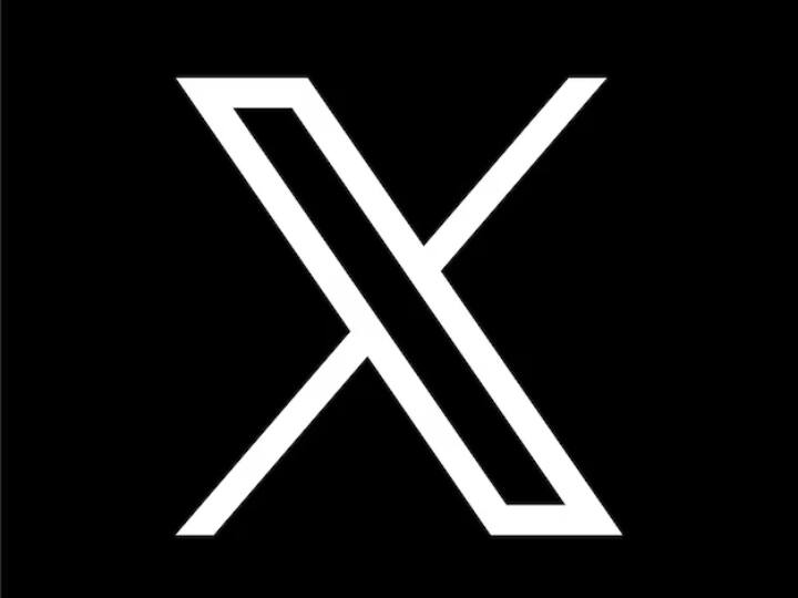 क्या आप जानते हैं कि आप ट्विटर से भी हर महीना अच्छा पैसा कमा सकता हैं. इसके लिए आपको बस ट्विटर पर ब्लू सब्सक्रिप्शन को खरीदना है जो अब एक्स प्रीमियम के नाम से जाना जाता है. सब्सक्रिप्शन और ट्विटर पर 500 फॉलोअर होने से आप अच्छी कमाई कर सकते हैं.