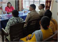 शक्ति दीदी अभियान के तहत छात्राओं को मिली अहम जिम्मेदारी, एक दिन के लिए बनीं अधिकारी