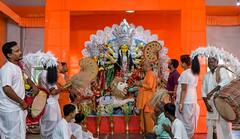 Durga Puja 2023: বাংলা-অসম থেকে গুরগাঁও! সারা দেশে দুর্গাপুজোর ধুম, পাটনার মন্ডপে হাজির লালু