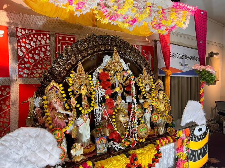 সদ্য সংগঠিত ও সরকারী ভাবে নিবন্ধিত ইস্ট কোস্ট বাঙালি সোসাইটি যার সদস্য সংখ্যা ২০০ কাছাকাছি। সোসাইটির মুখ্য উদ্দেশ্য হল বাঙালি হিন্দু ধর্ম সংস্কৃতিকে অন্যান্য ধর্ম সংস্কৃতির সঙ্গে মিলন বন্দনের সঙ্গে মানবধর্মের উদ্দেশ্য সাধনকে সুদৃঢ় করা।