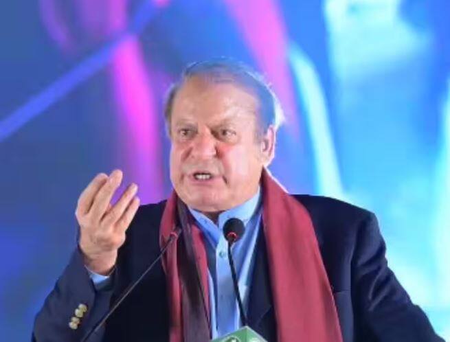 nawaz sharif returns to pakistan in his first speech said bangladesh would not have separated to pakistan ਕਾਸ਼...! ਬੰਗਲਾਦੇਸ਼ ਪਾਕਿਸਤਾਨ ਤੋਂ ਵੱਖ ਨਾ ਹੋਇਆ ਹੁੰਦਾ, ਕਹਿੰਦਿਆਂ ਨਵਾਜ਼ ਸ਼ਰੀਫ਼ ਹੋਏ ਭਾਵੁਕ