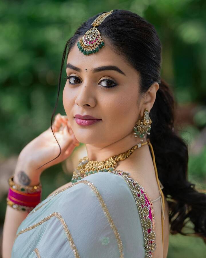 ప్రస్తుతం సినిమా ఈవెంట్లు, స్పెషల్ ఈవెంట్లు చేస్తూ ముందుకు వెళ్తోంది.