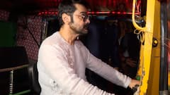 Durga Puja 2023:হাজরা পার্কের দুর্গোৎসবে প্রসেনজিৎ চট্টোপাধ্যায়